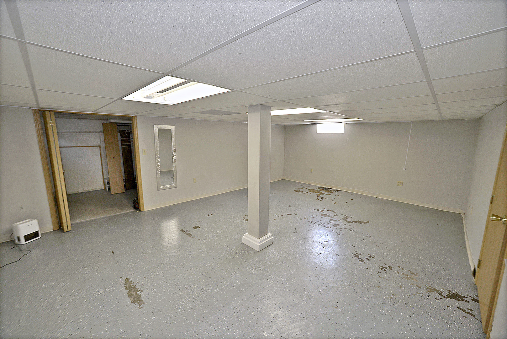 1601 W Main Street Property Photo 13