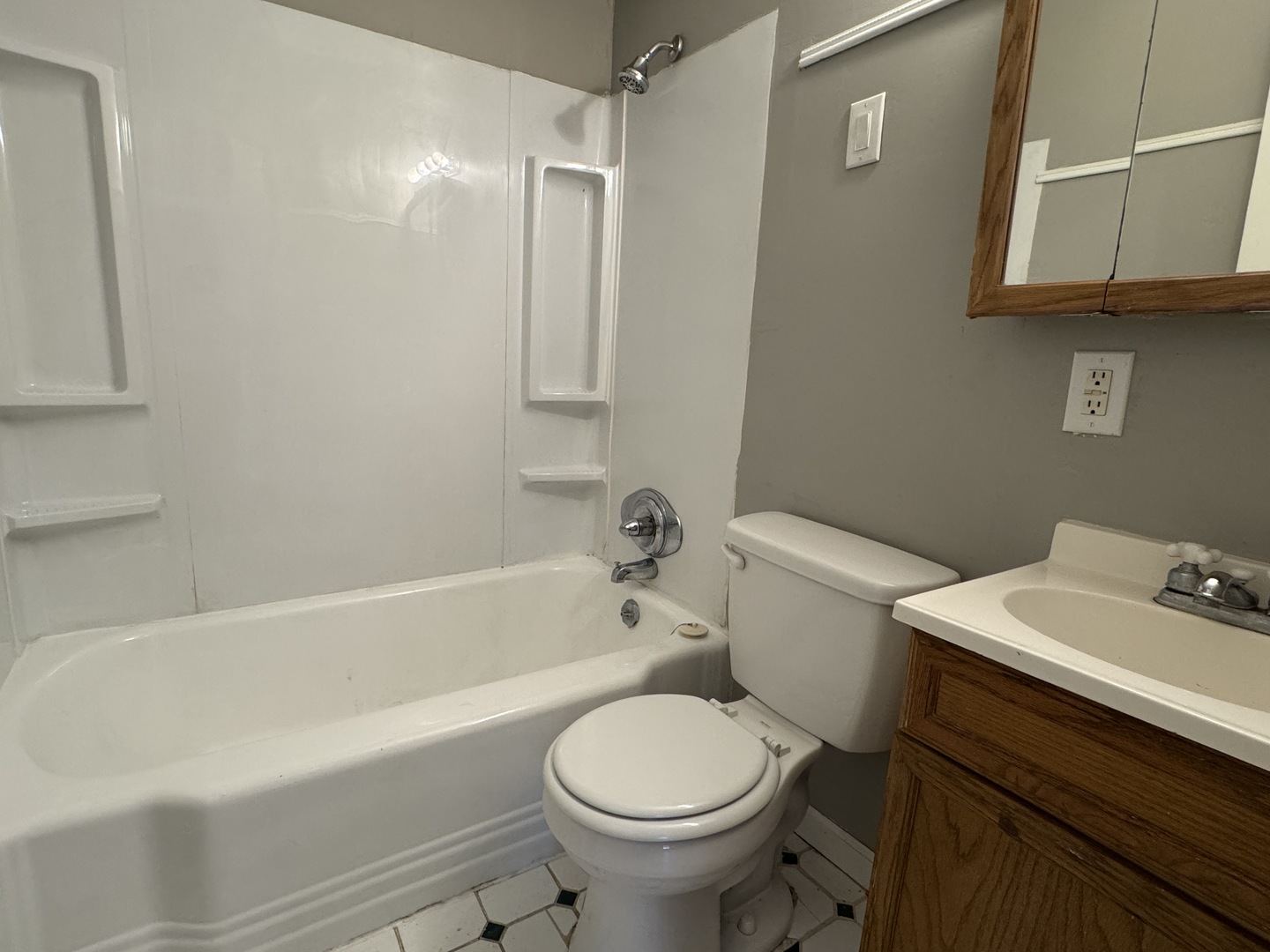 2609 Pacific Street Property Photo 10