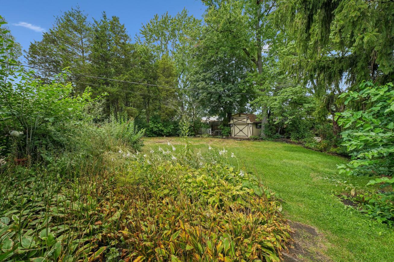 2720 N Appletree Lane Property Photo 9