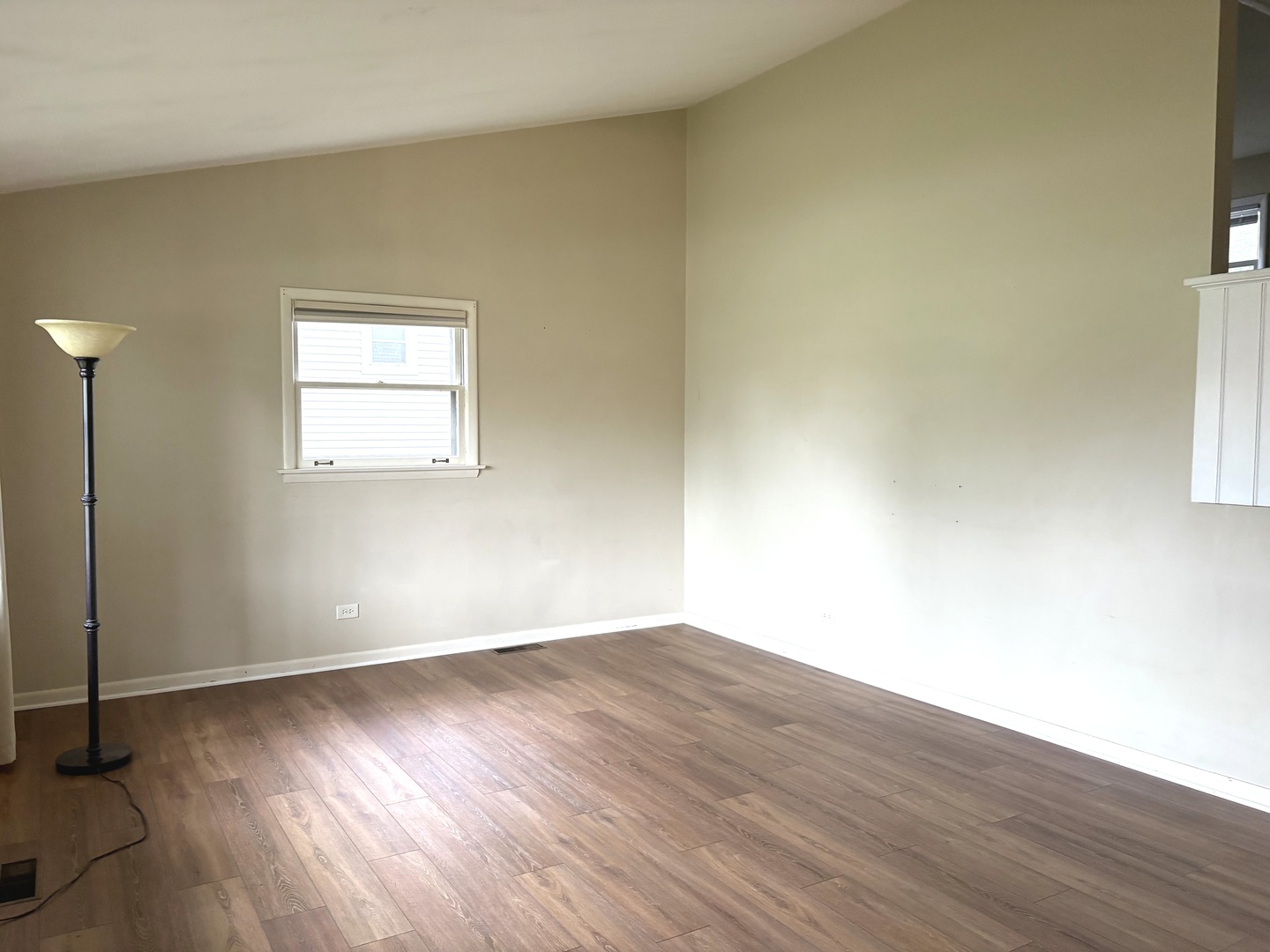 12751704 Property Photo 6