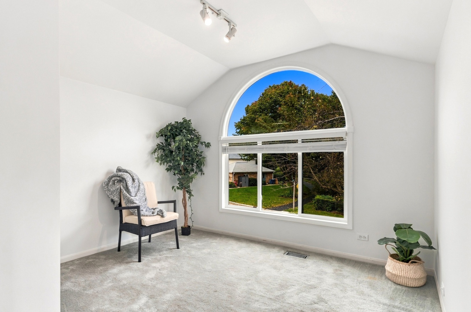 1923 Hillside Lane Property Photo 28