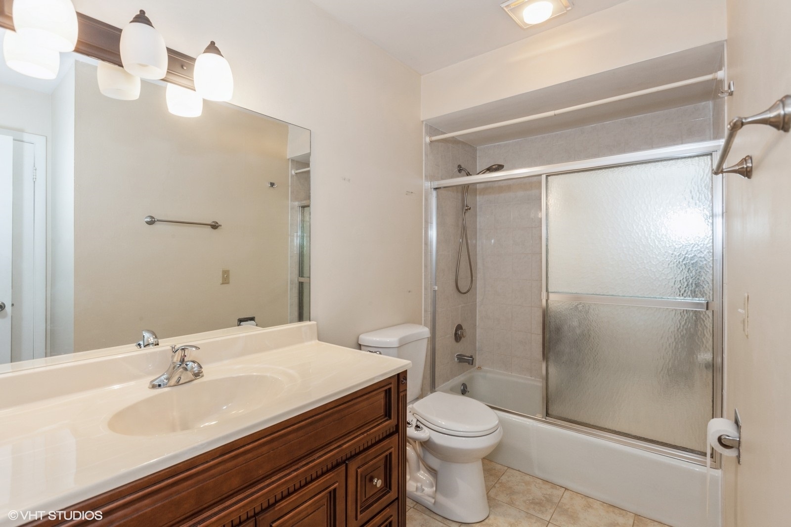 787 Wilson Avenue 17 Property Photo 8