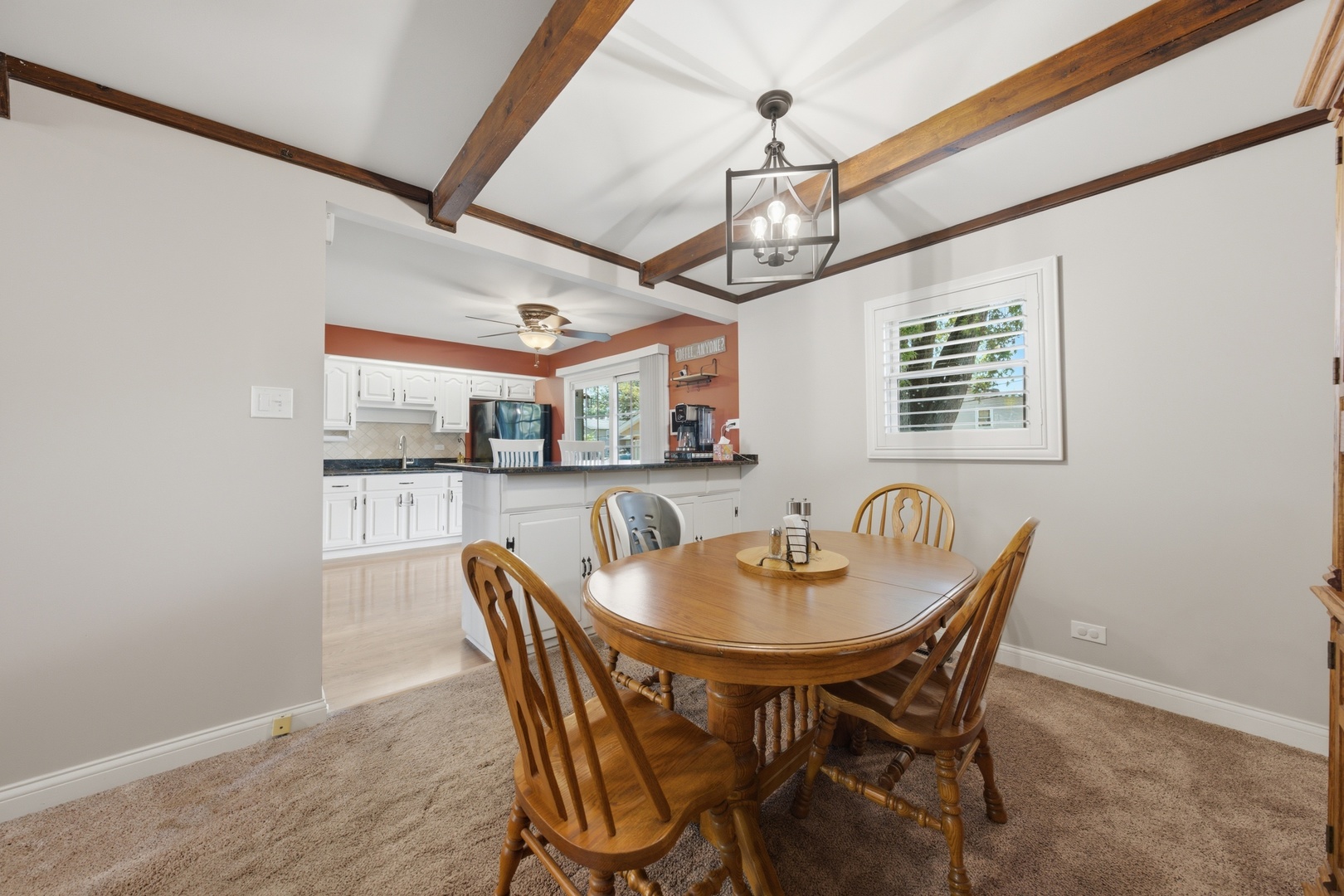 15124 Hillside Avenue Property Photo 10