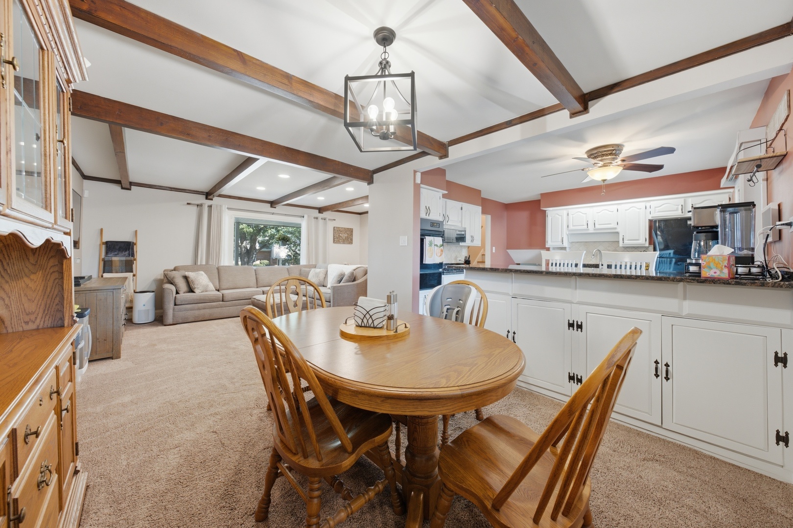 15124 Hillside Avenue Property Photo 11