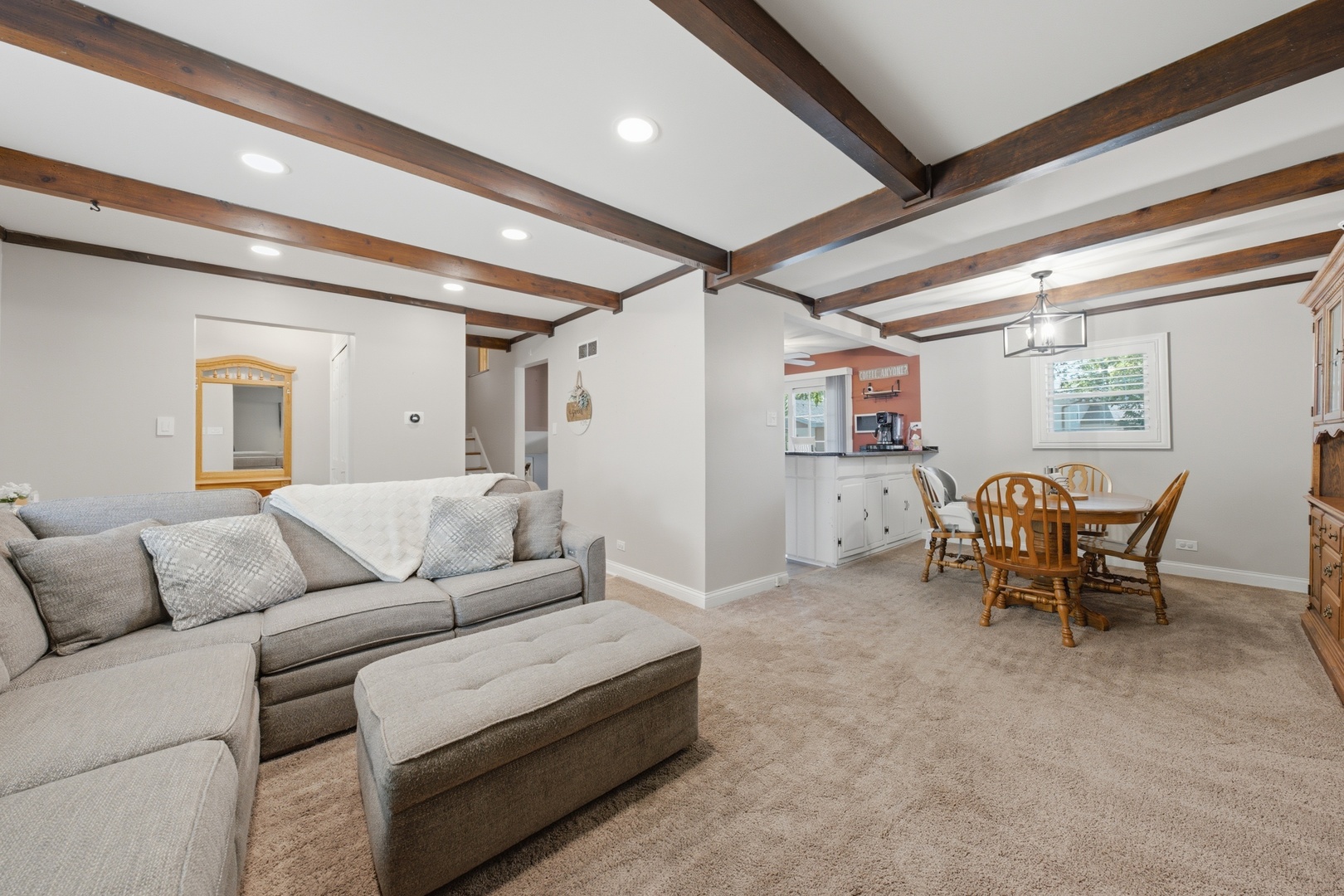15124 Hillside Avenue Property Photo 15