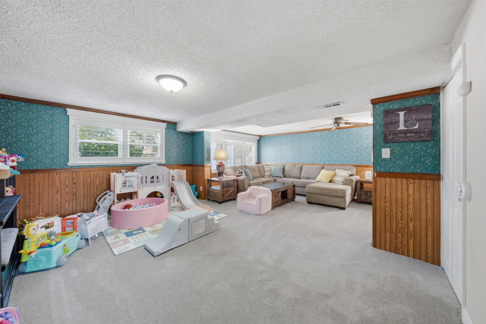 15124 Hillside Avenue Property Photo 16