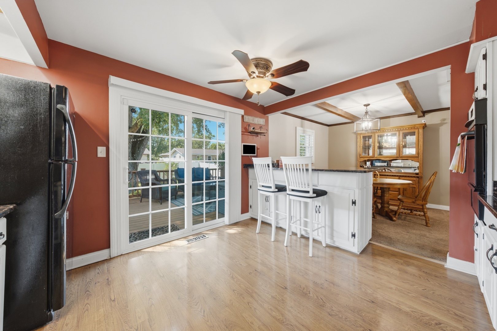 15124 Hillside Avenue Property Photo 20