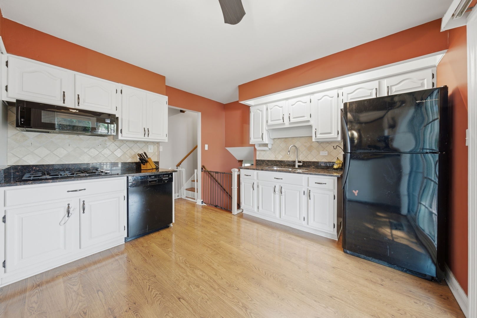 15124 Hillside Avenue Property Photo 23