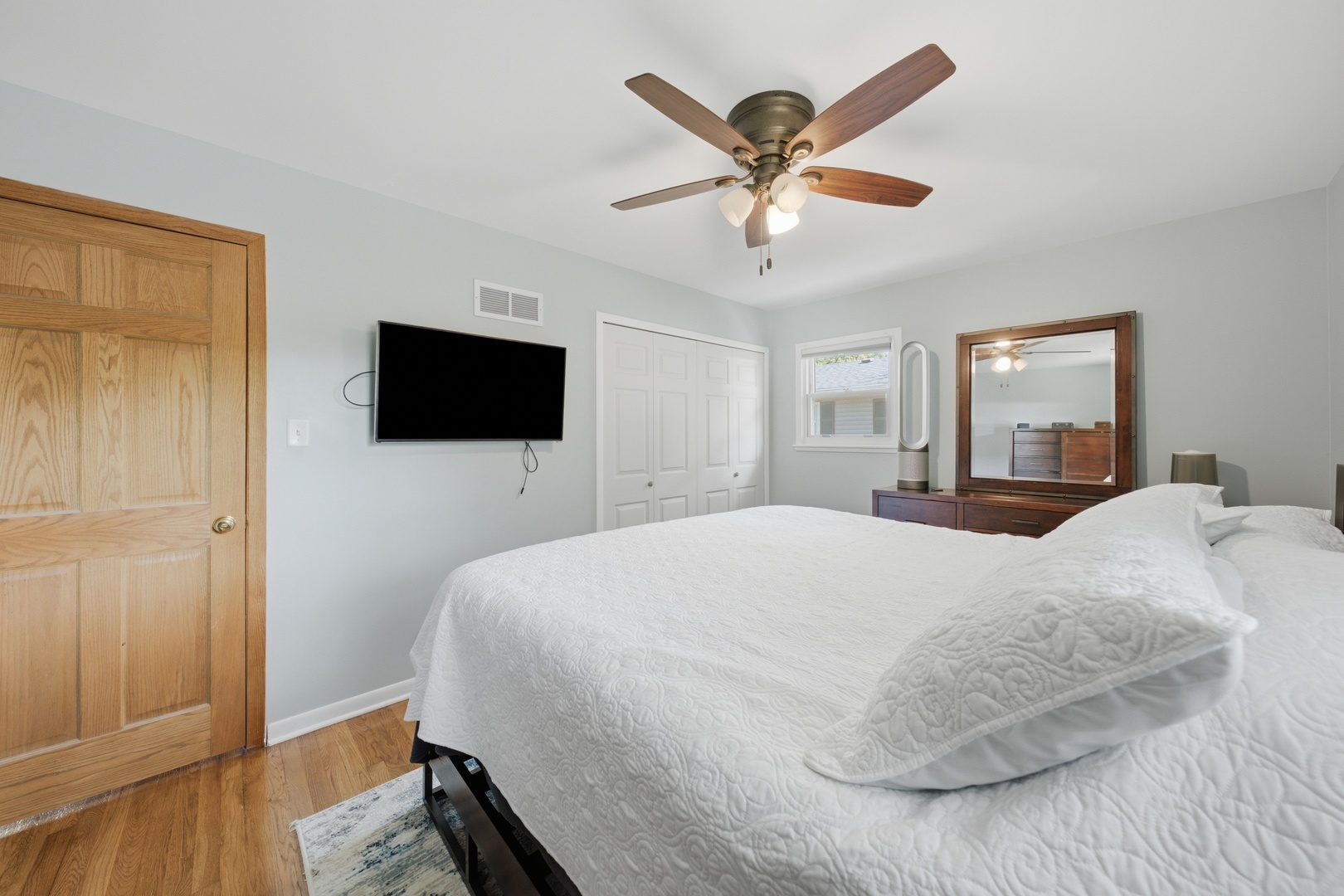 15124 Hillside Avenue Property Photo 28