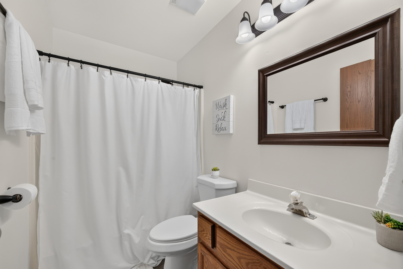 8 Arthur Court Property Photo 18