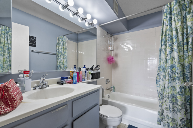 1800 Huntington Boulevard 307 Property Photo 10