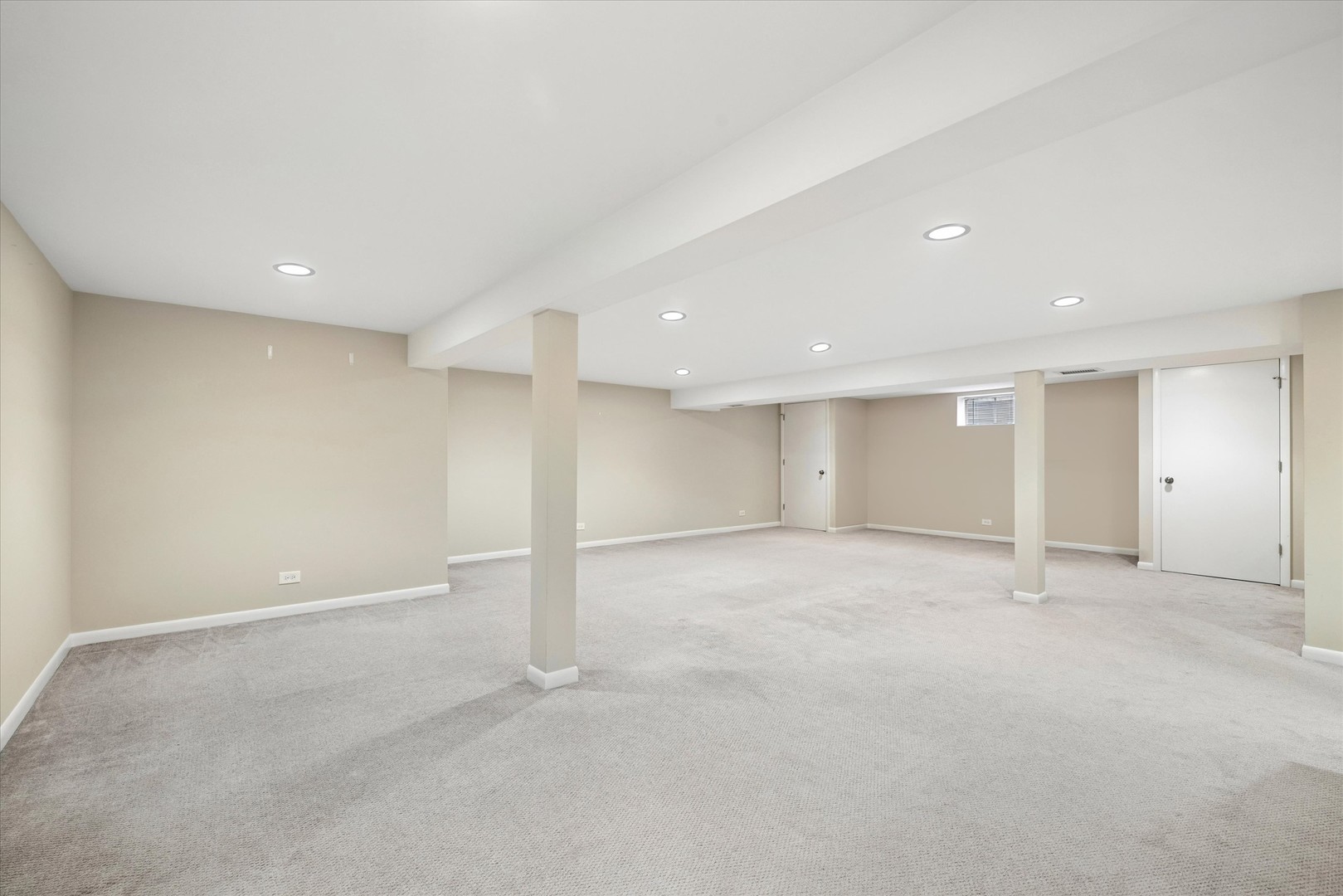 628 N Hickory Avenue Property Photo 13