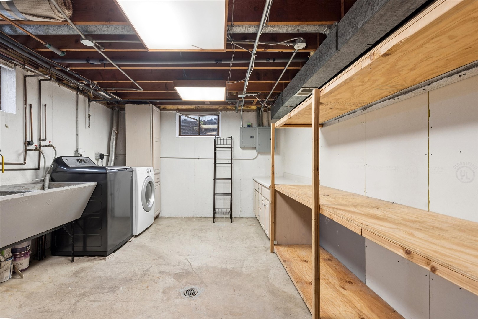 628 N Hickory Avenue Property Photo 17