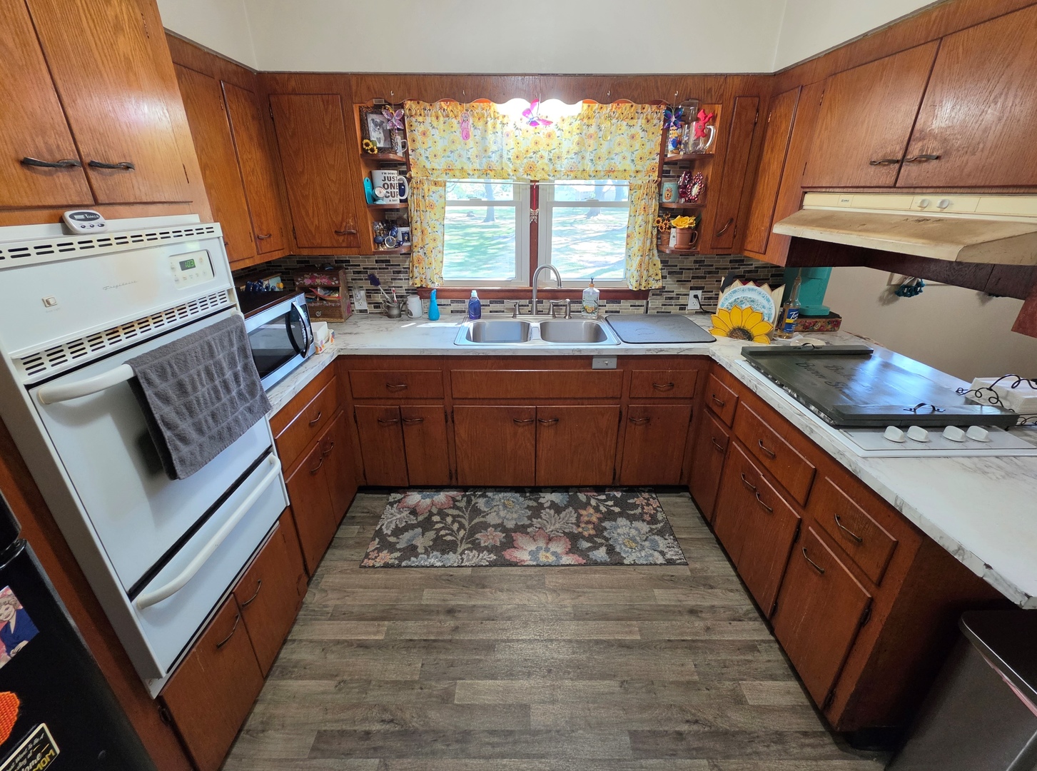 108 N Linton Street Property Photo 9