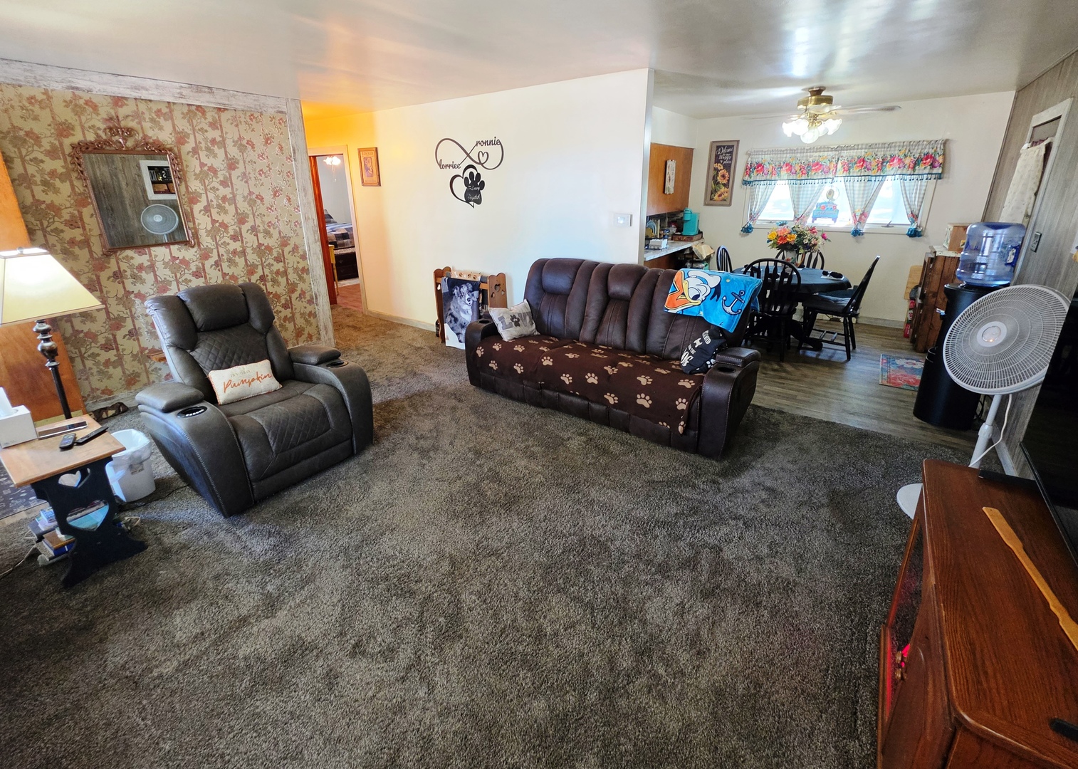 108 N Linton Street Property Photo 20