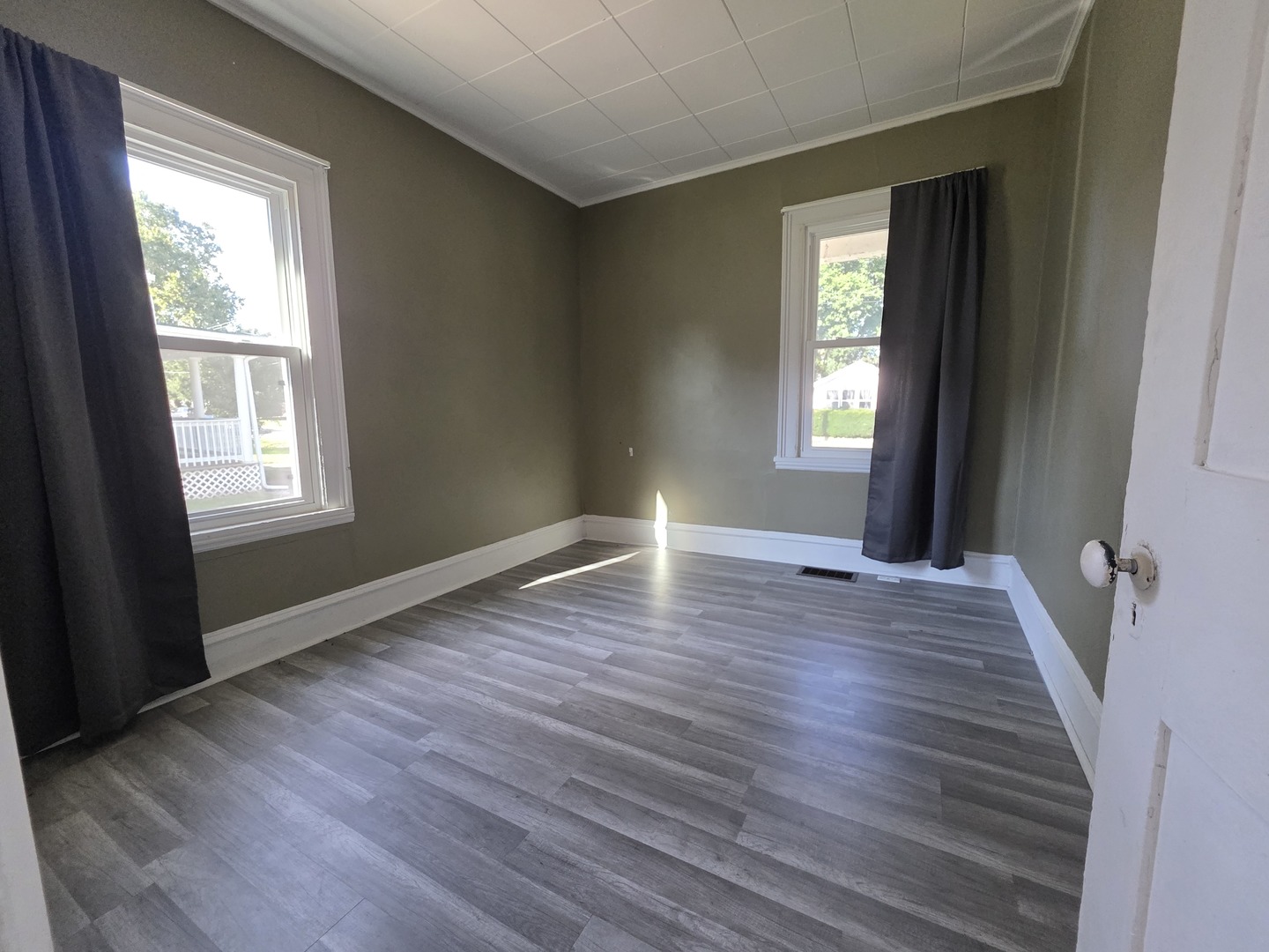 627 W Jefferson Street Property Photo 10
