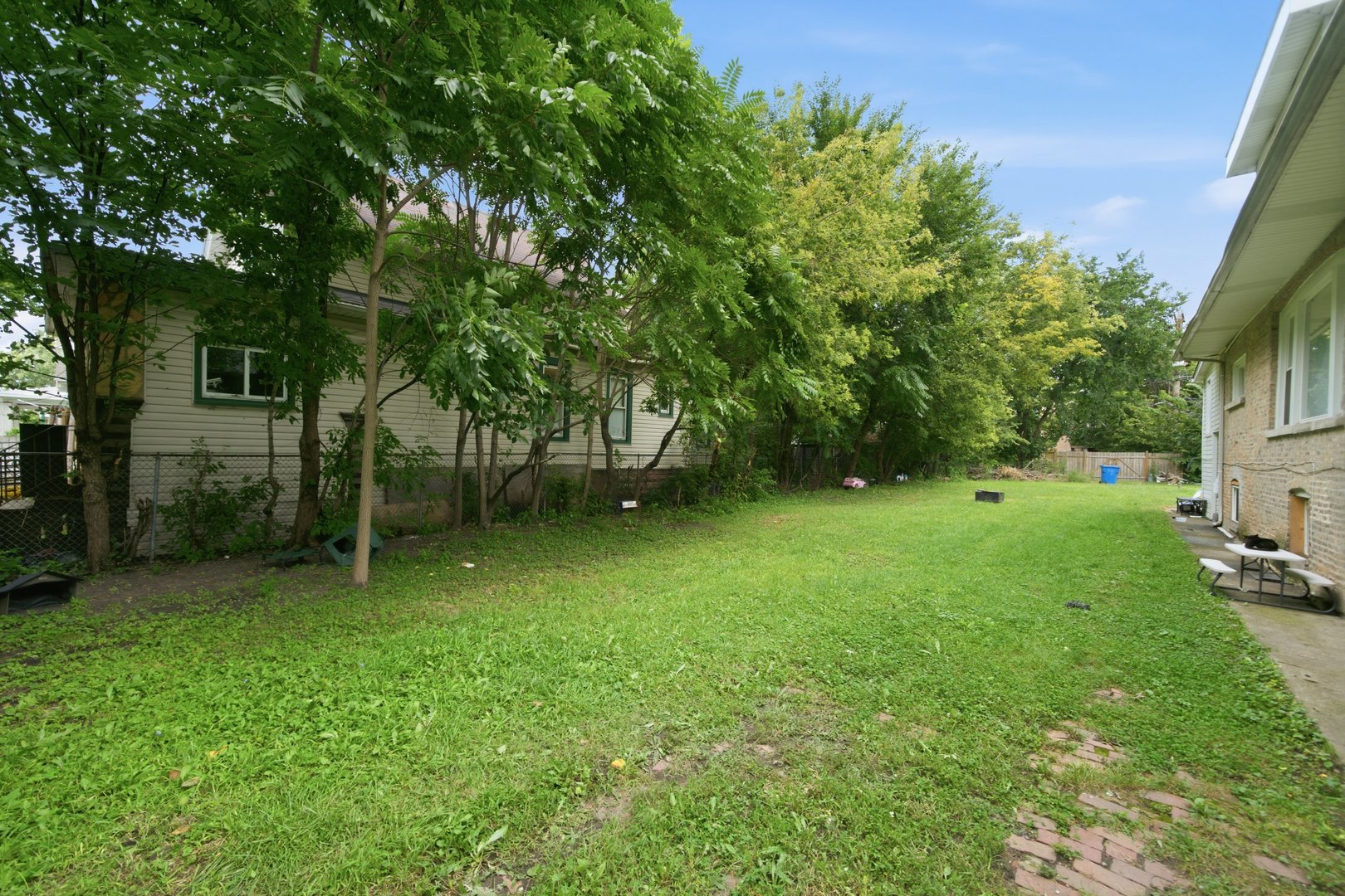 135 N Lotus Avenue Property Photo 25