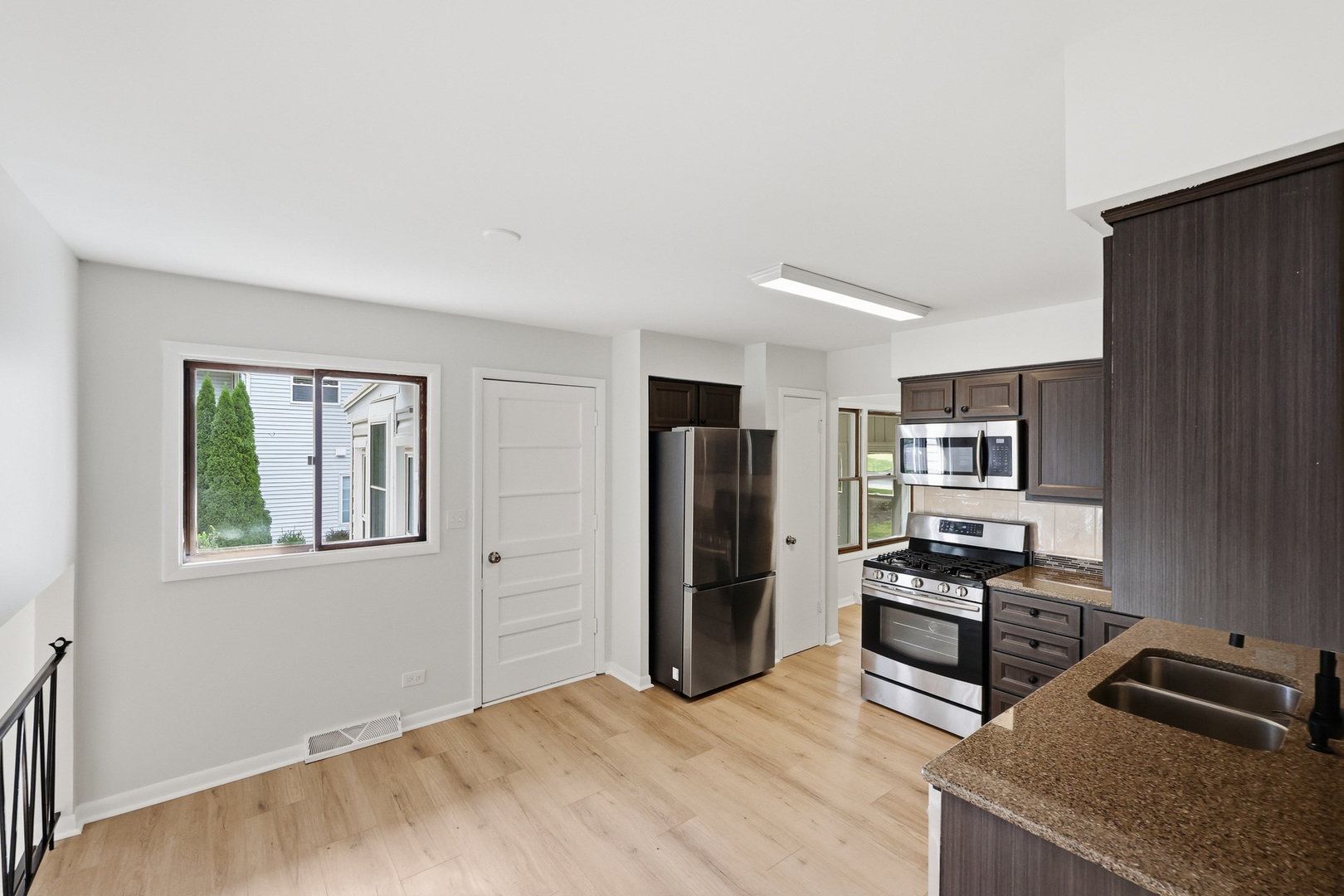 849 Pear Tree Lane Property Photo 11
