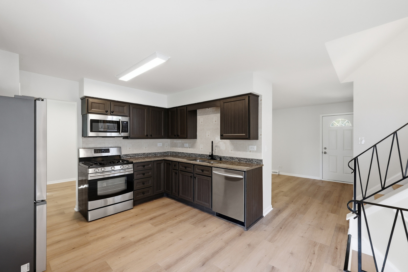 849 Pear Tree Lane Property Photo 12