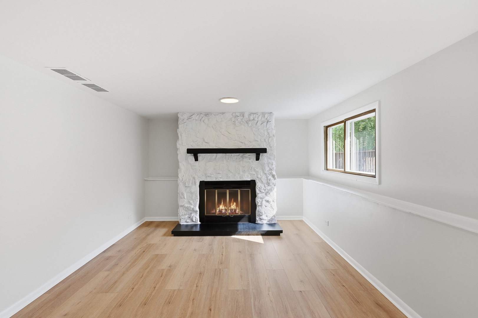 849 Pear Tree Lane Property Photo 15