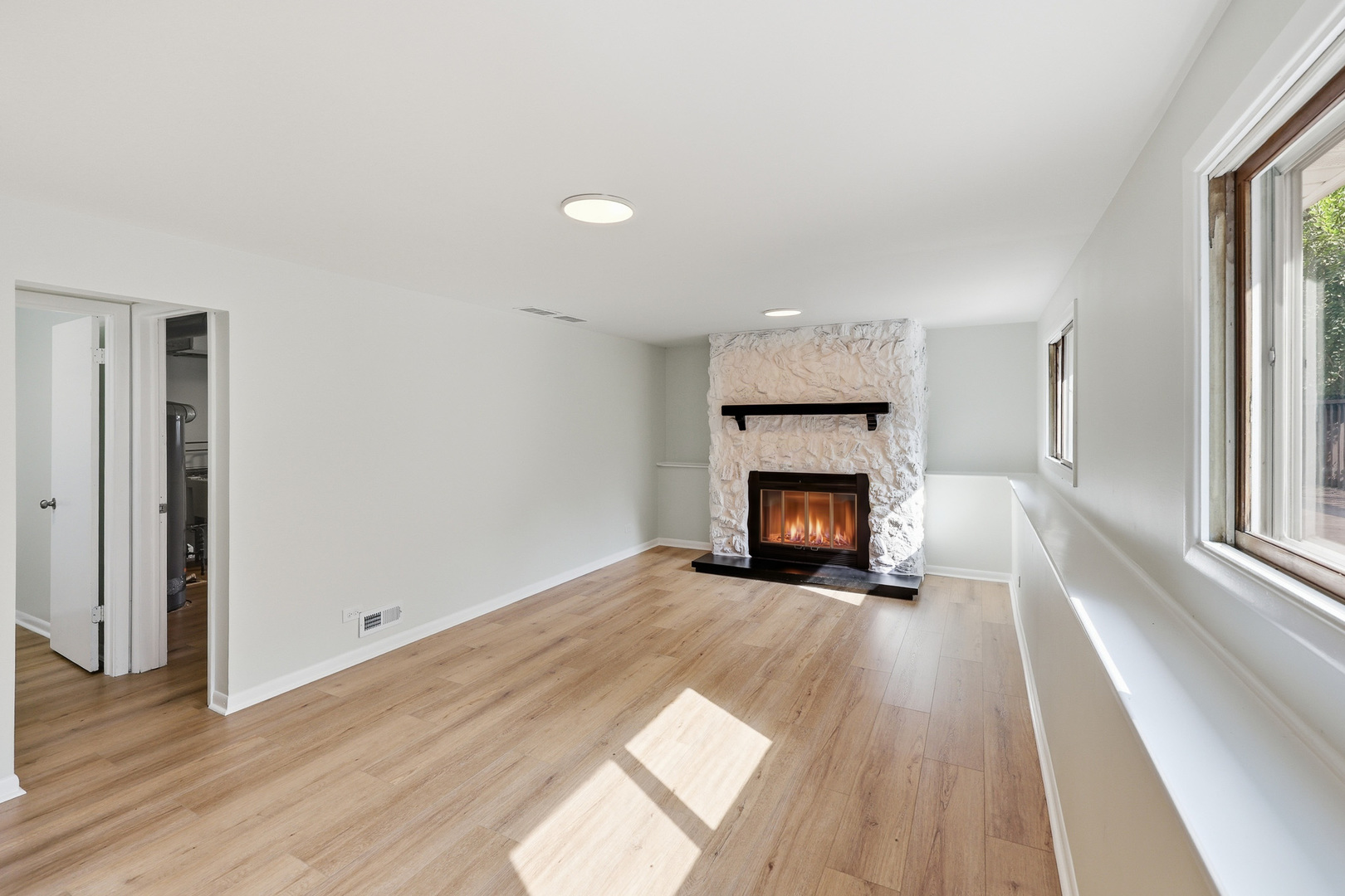 849 Pear Tree Lane Property Photo 16