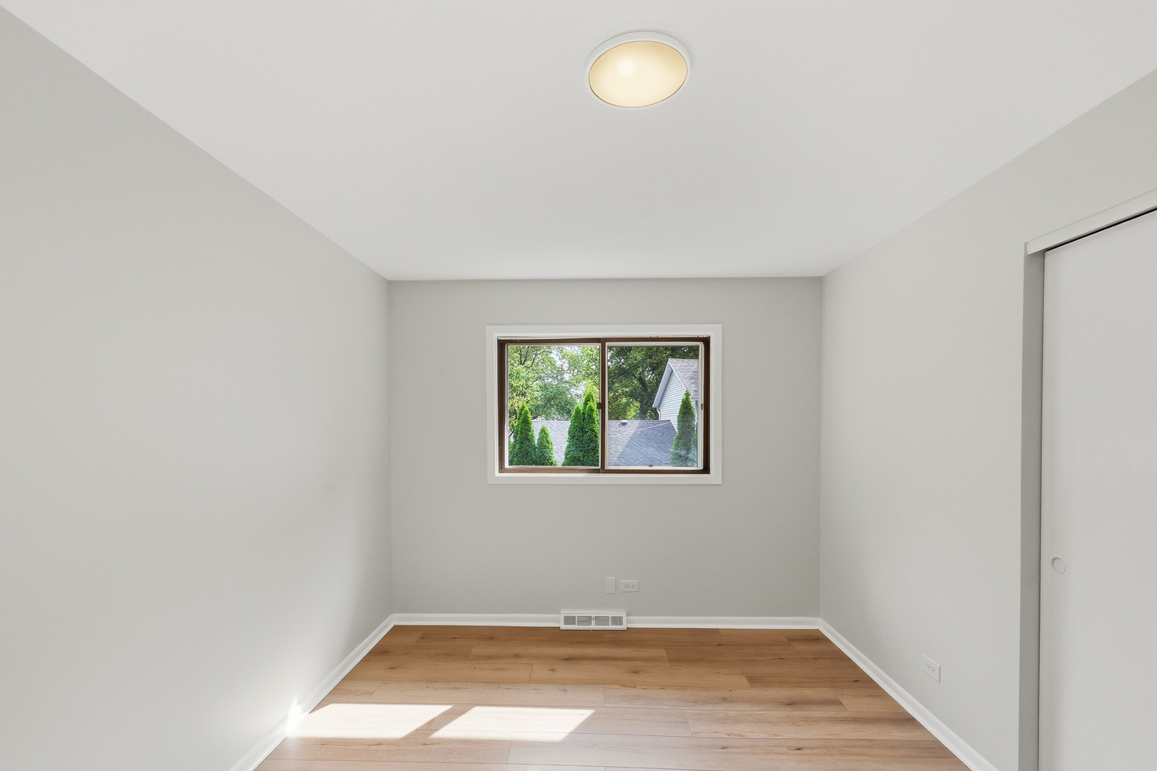 849 Pear Tree Lane Property Photo 26