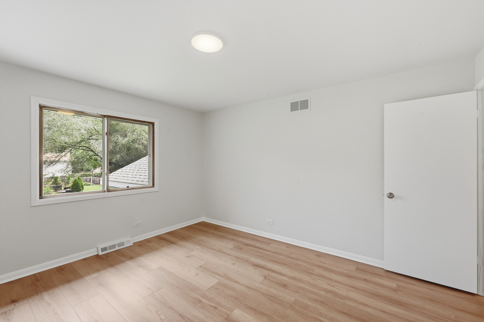 849 Pear Tree Lane Property Photo 30