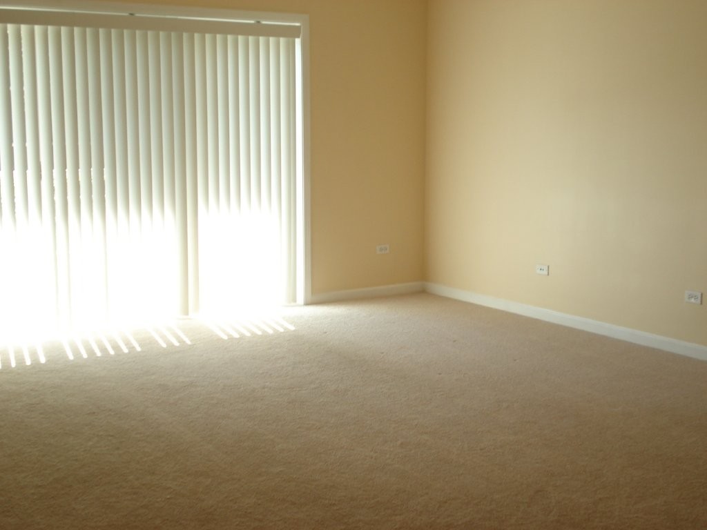 601 W Rand Road 108 Property Photo 5