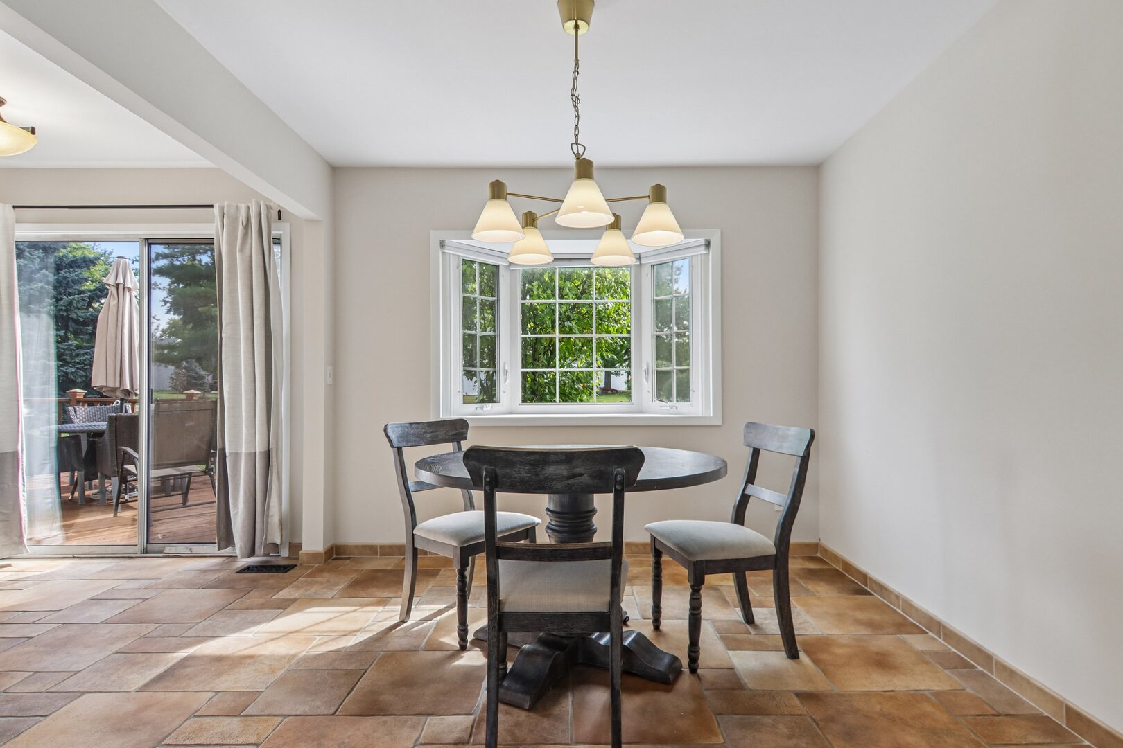 12751778 Property Photo 8
