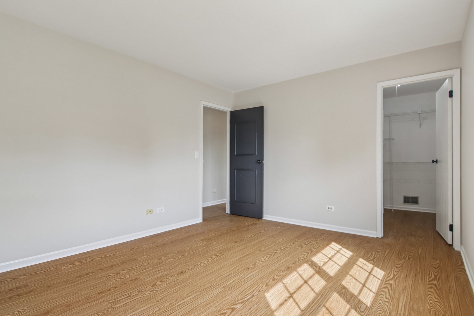 12751778 Property Photo 17