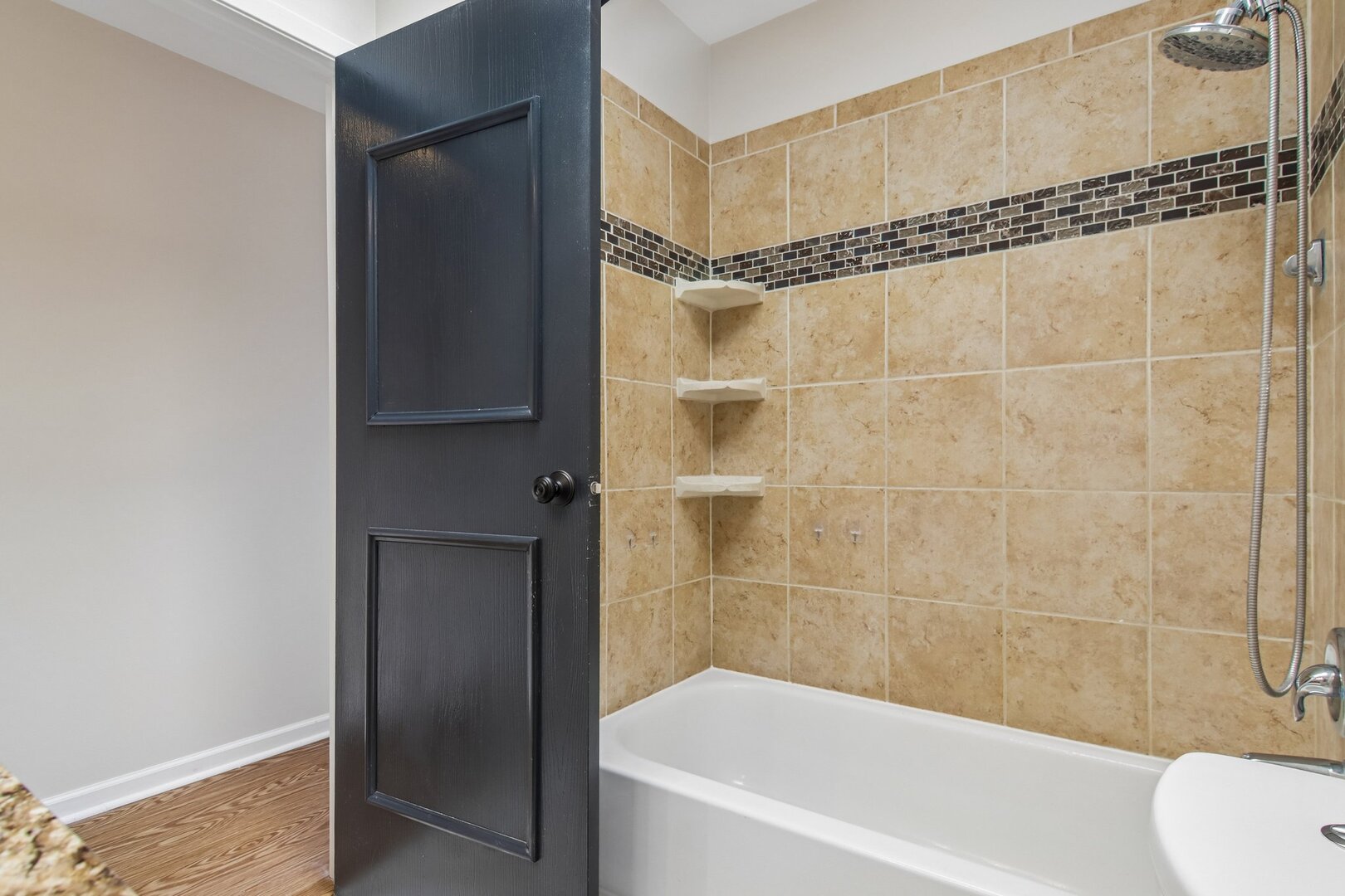 12751778 Property Photo 26