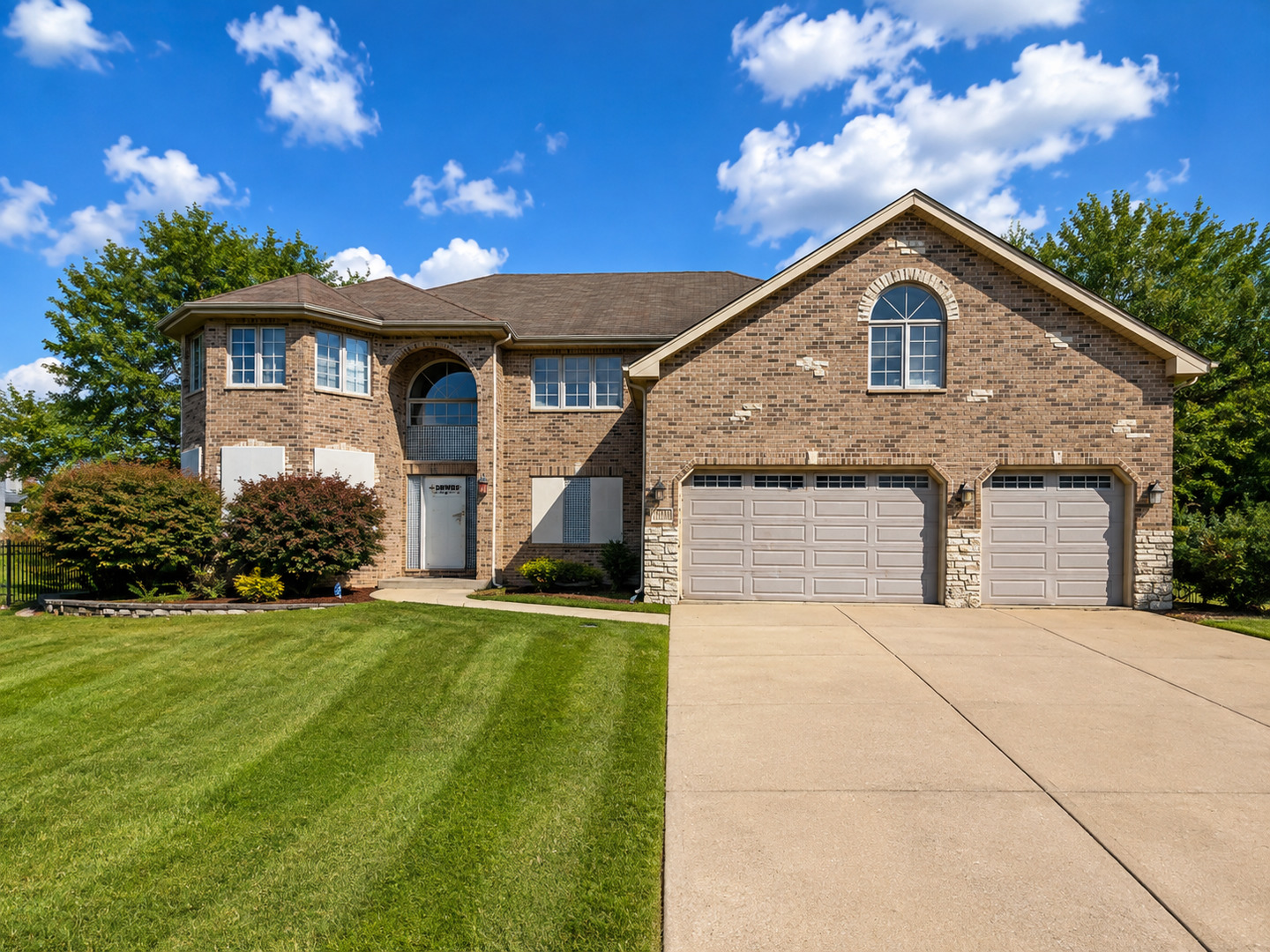 18811 Cap Court Property Photo 1