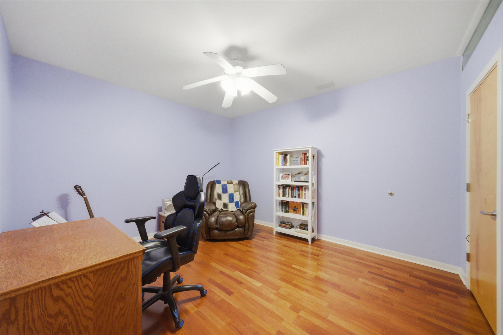 3946 N Ravenswood Avenue 411 Property Photo 15
