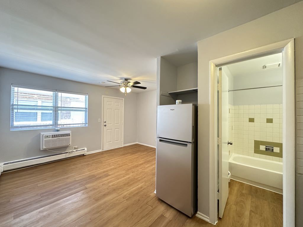 4612 N Beacon Street 3h Property Photo 9