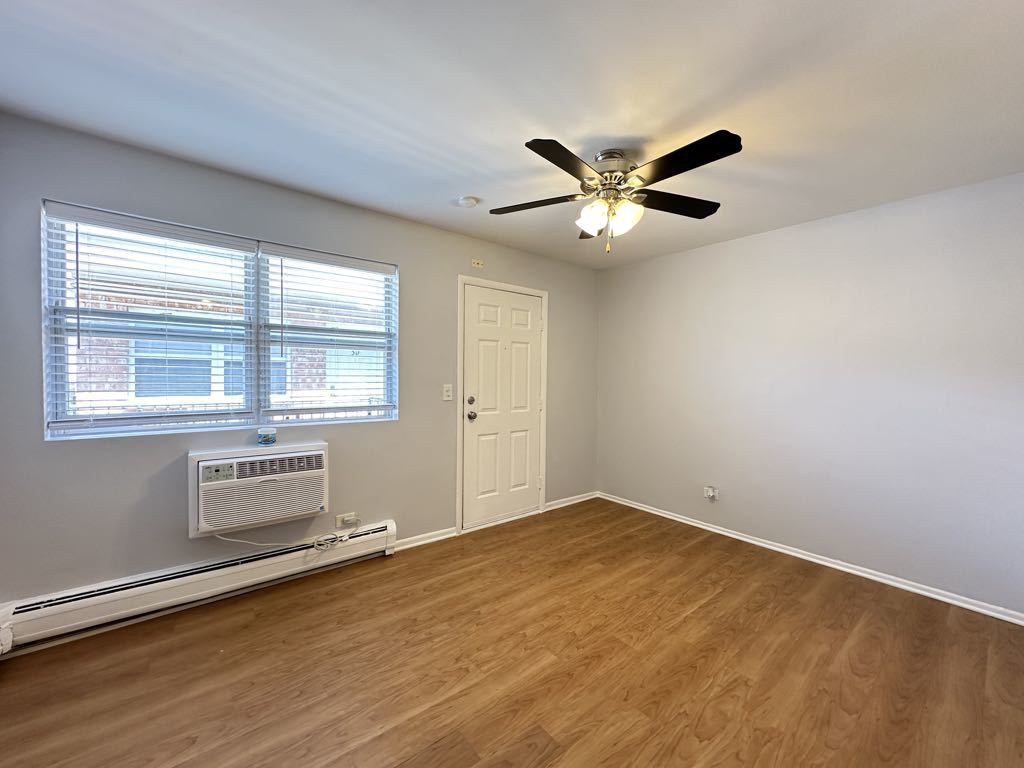 4612 N Beacon Street 3h Property Photo 10