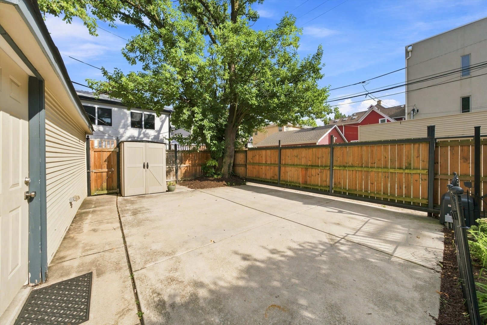 134 N Lombard Avenue Property Photo 47