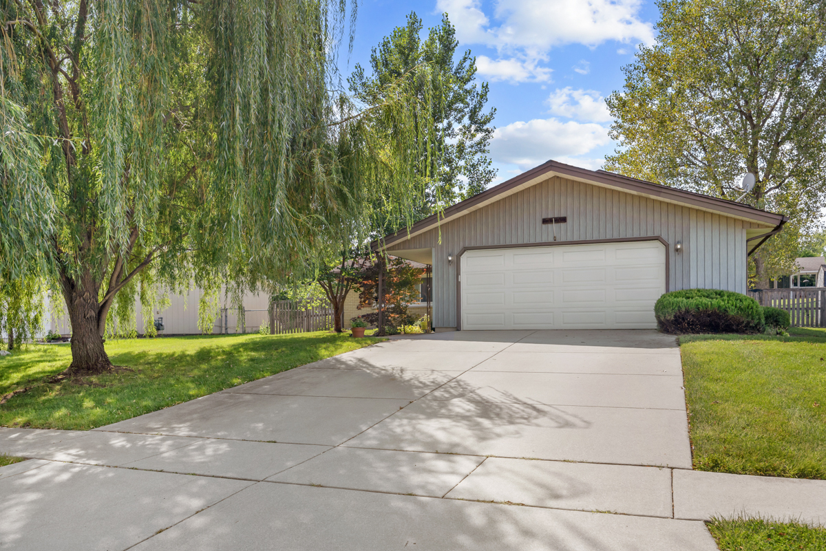 124 Patricia Drive Property Photo 2