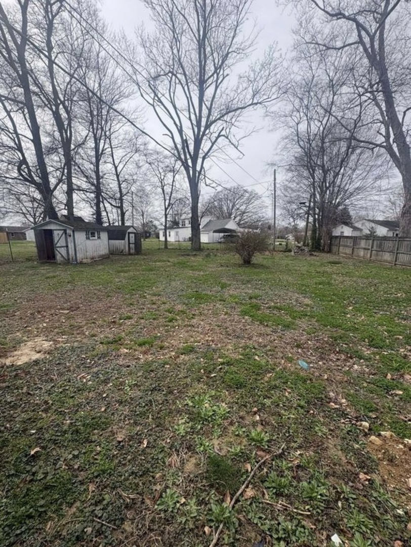 818 S Church Street Property Photo 4