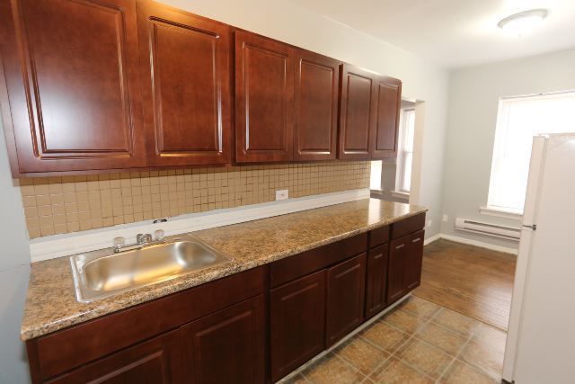 4501 N Malden Street 1a Property Photo 3