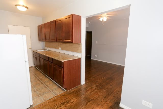 4501 N Malden Street 1a Property Photo 5