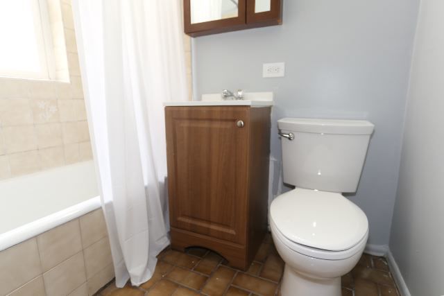 4501 N Malden Street 1a Property Photo 16