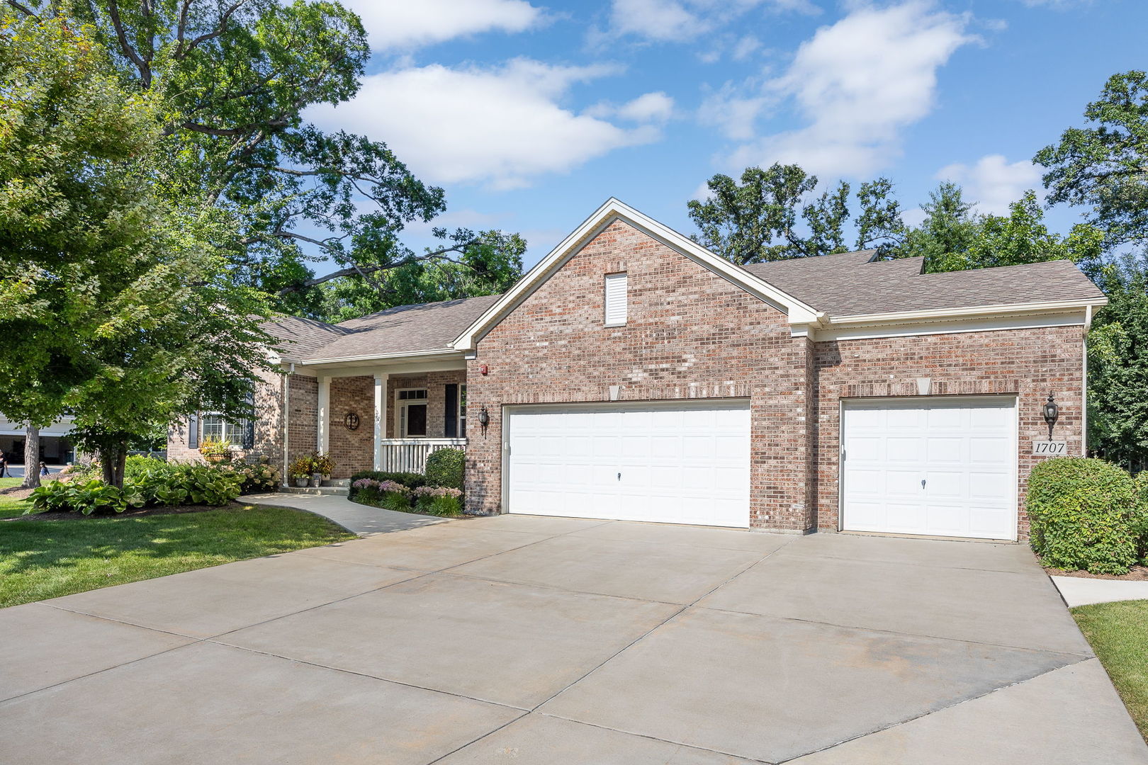 1707 Pondview Drive Property Photo 44