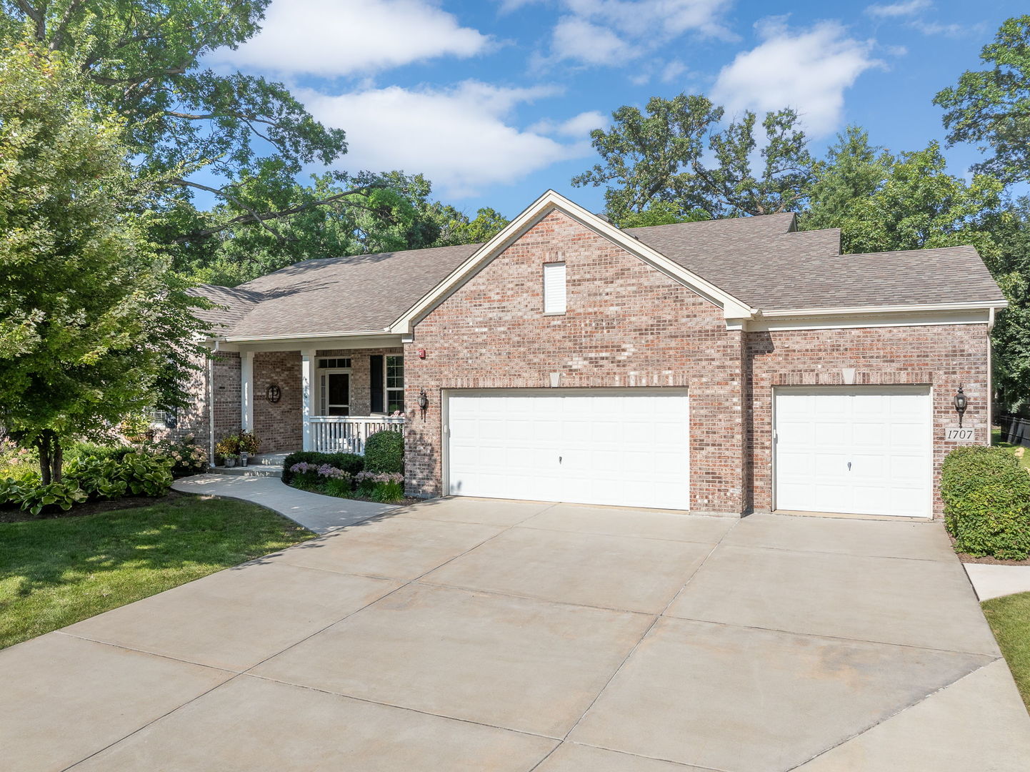 1707 Pondview Drive Property Photo 54