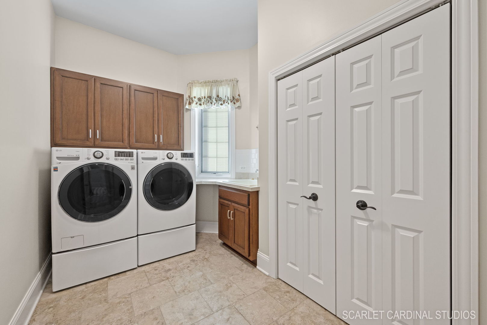 13334 Kerr Street Property Photo 35