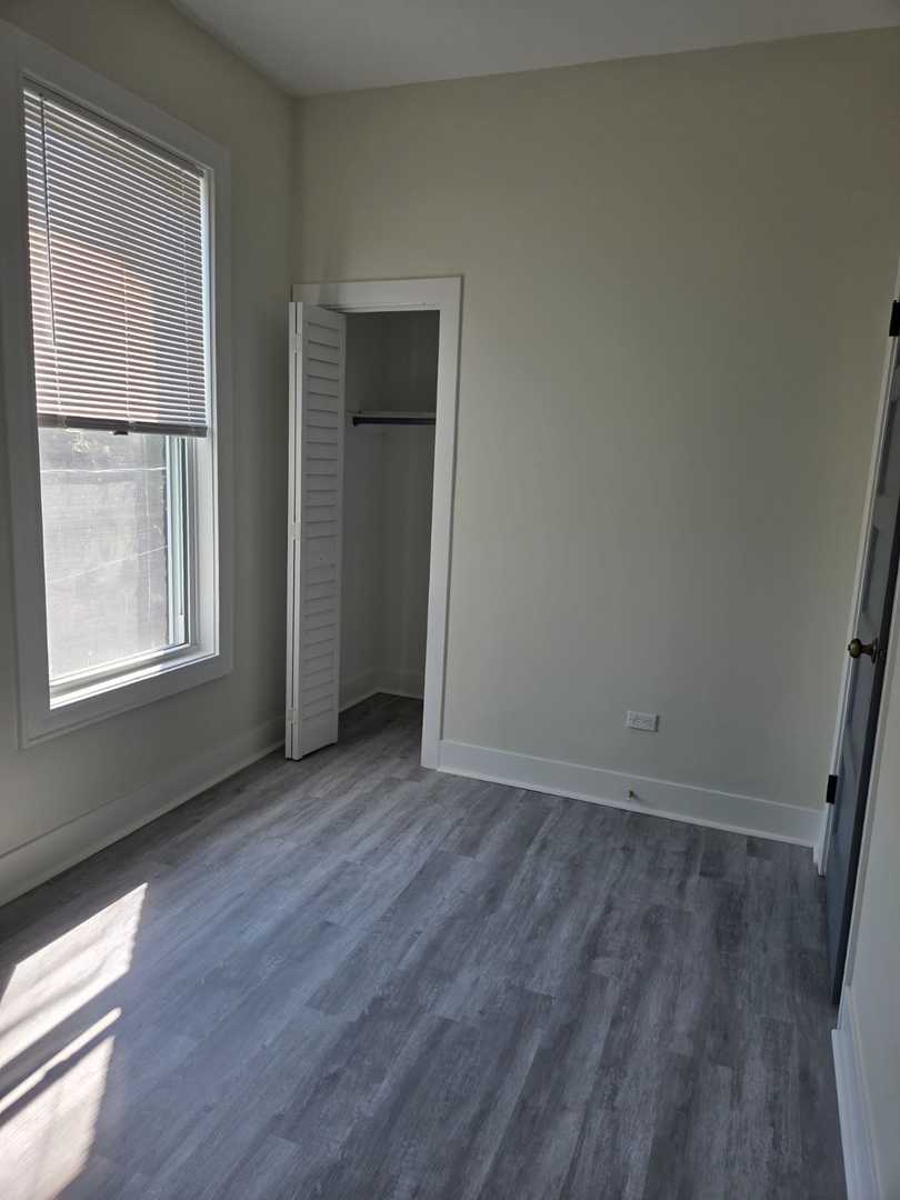 6207 S Bishop Street 2 Property Photo 7