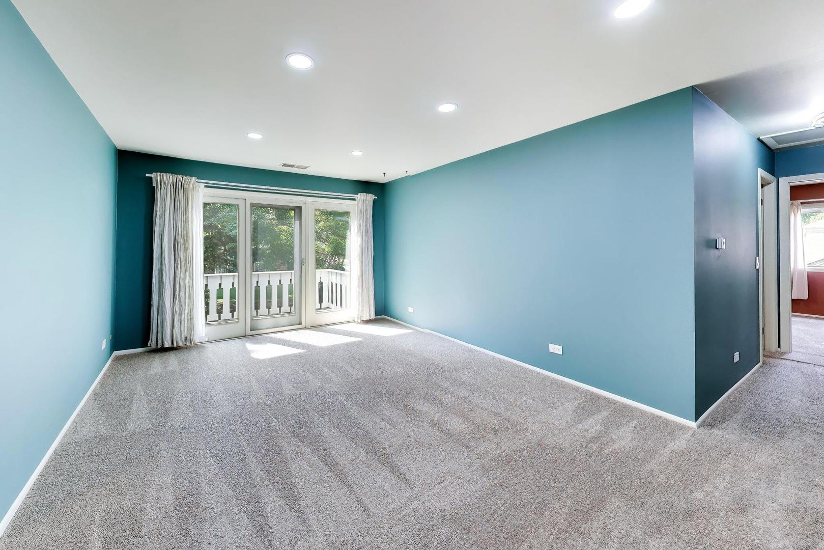 373 Greystone Court D-2 Property Photo 5
