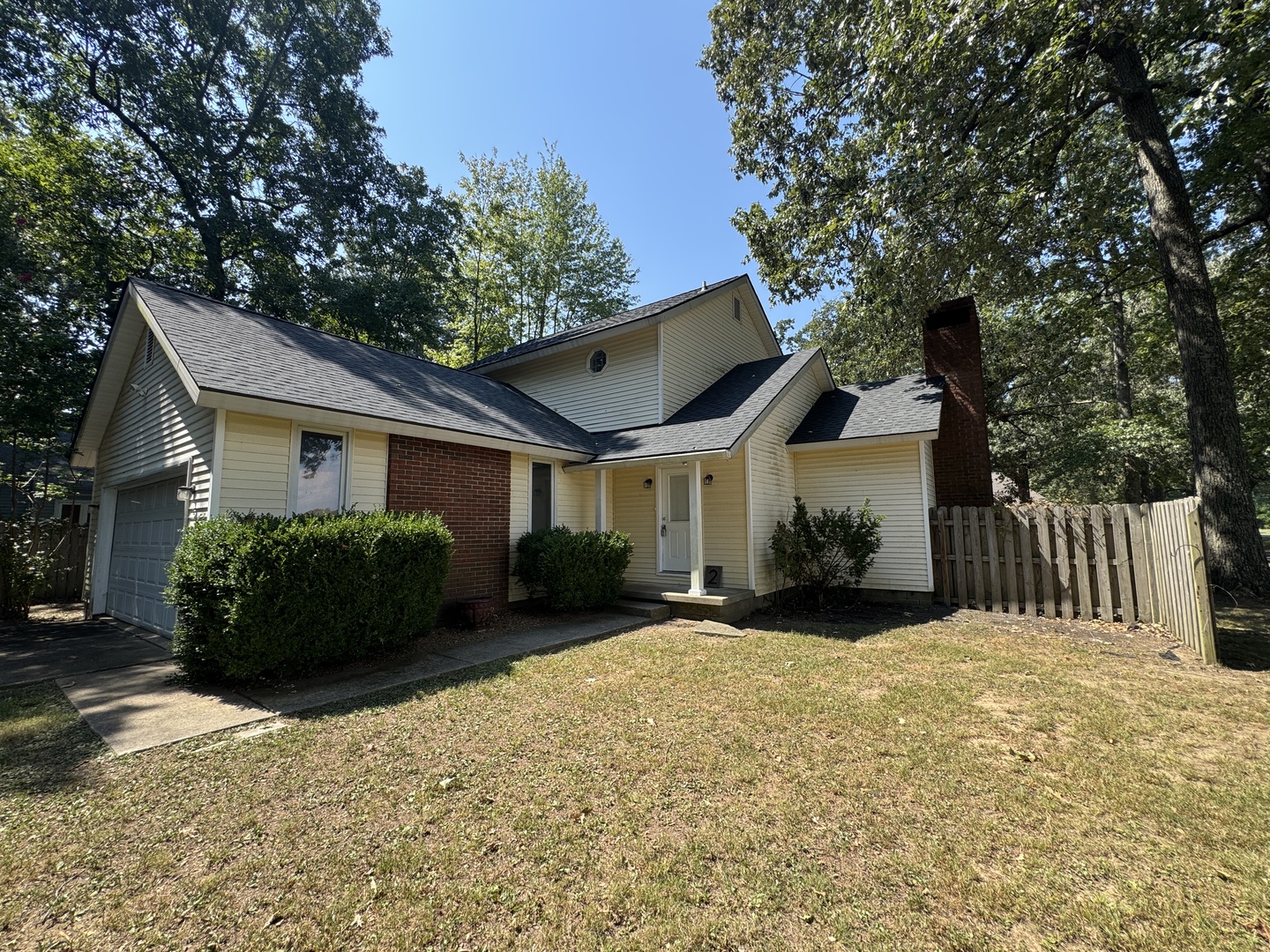 2 Hickory Lane Property Photo 4