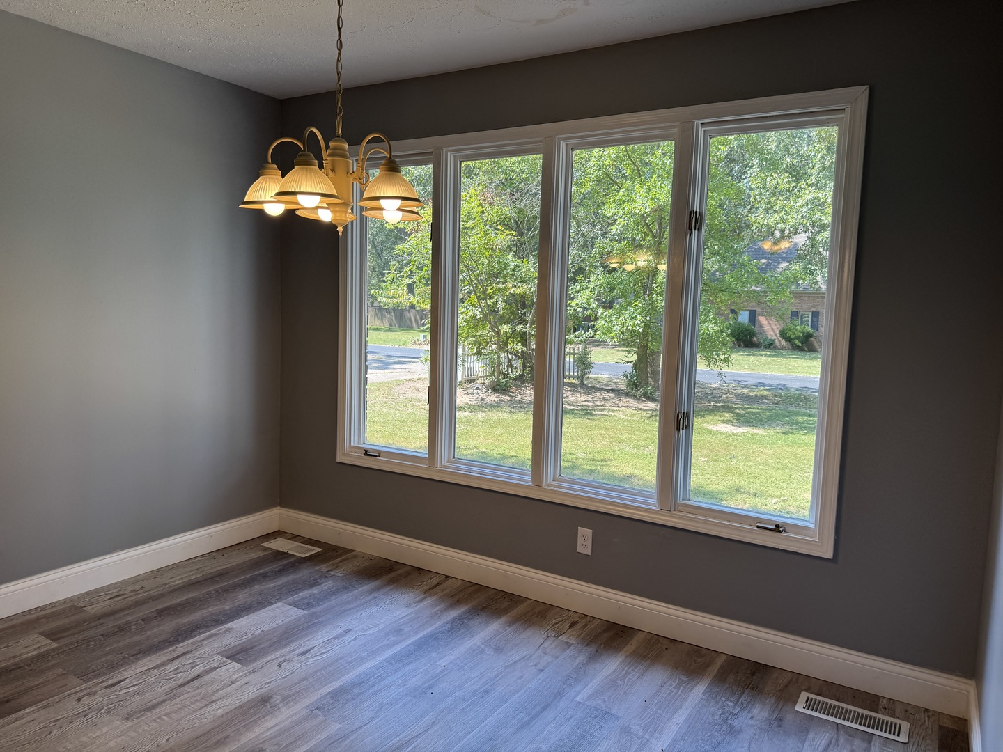 2 Hickory Lane Property Photo 6