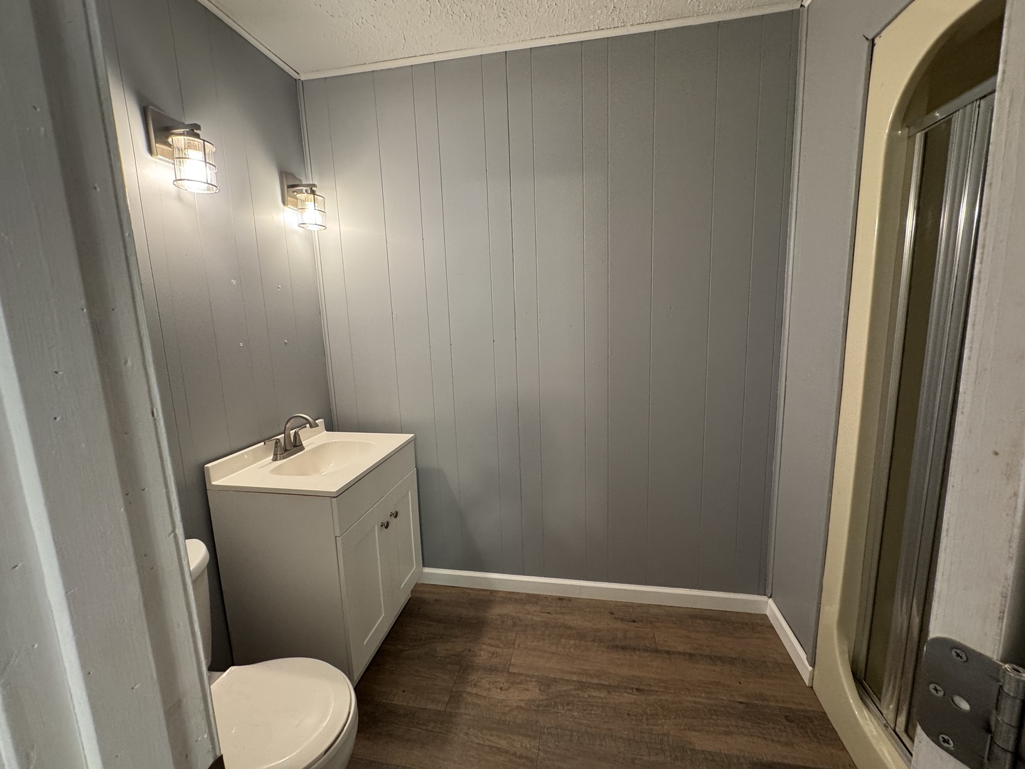 2 Hickory Lane Property Photo 9