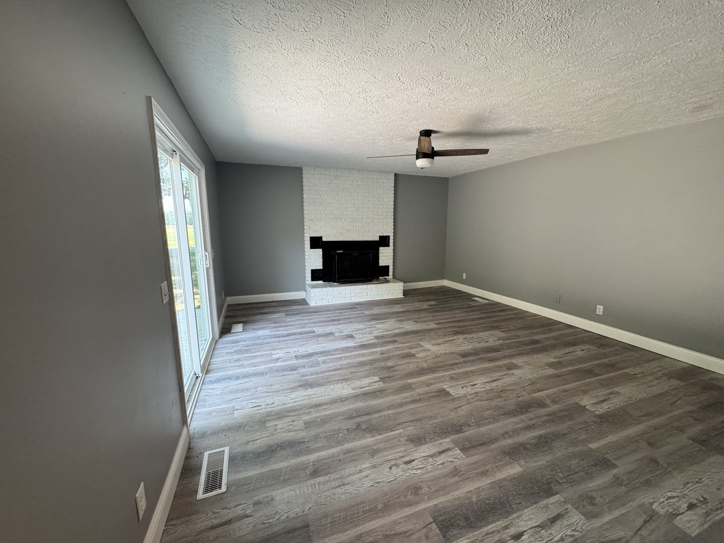 2 Hickory Lane Property Photo 16